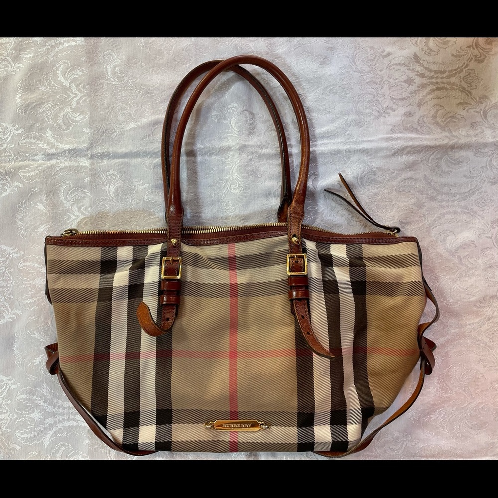Burberry Tote